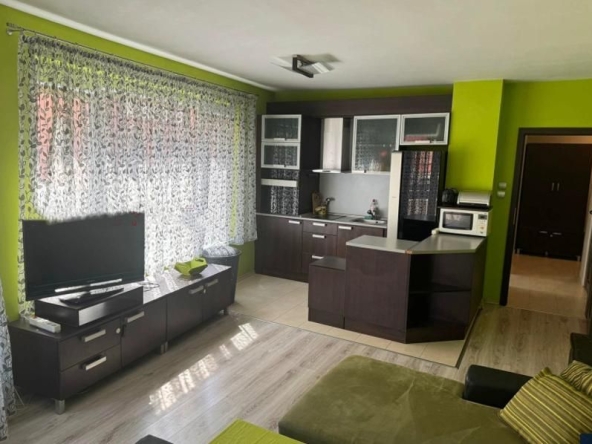Дава се под наем Двустаен апартамент в София, Център - 65 кв.м за 598.23 € - Снимка #1