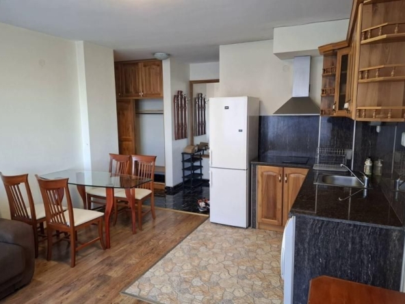 Дава се под наем Двустаен апартамент в София, Студентски град - 50 кв.м за 500 € - Снимка #1