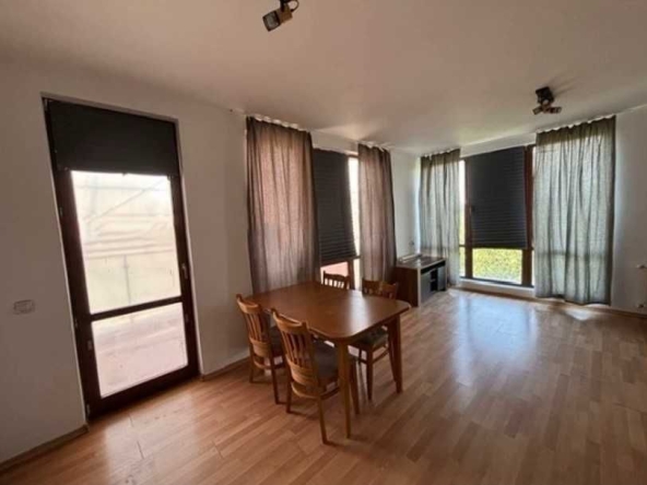 Дава се под наем Двустаен апартамент в София, Редута - 67 кв.м за 561 € - Снимка #1