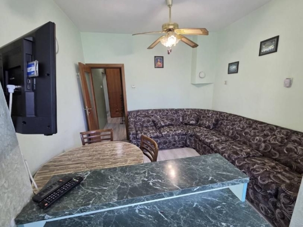 Дава се под наем Тристаен апартамент в Пловдив, Мараша - 90 кв.м за 445 € - Снимка #1