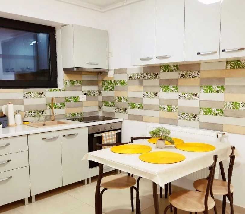 Дава се под наем Едностаен апартамент в Пловдив, Тракия - 42 кв.м за 102 € - Снимка #1