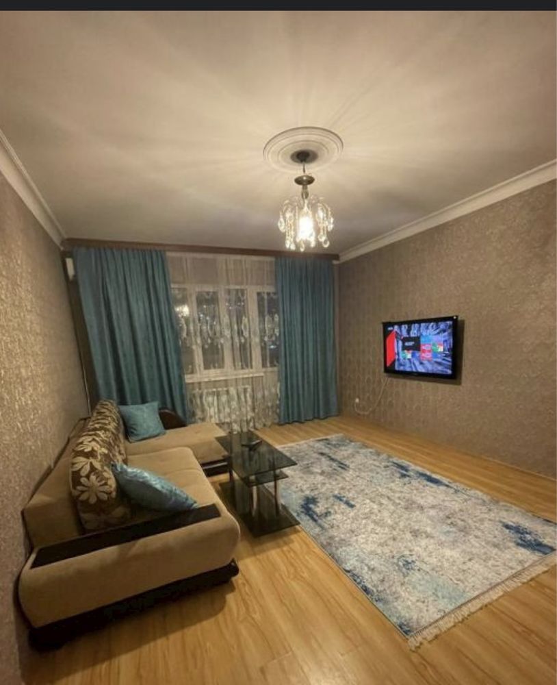 Дава се под наем Двустаен апартамент в с. Липник, Област Разград - 70 кв.м за 153 € - Снимка #1