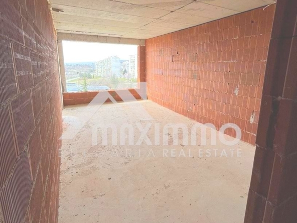 Тристаен апартамент в Варна, Владислав Варненчик - 90 кв.м за 1100 €/кв.м - Снимка #1