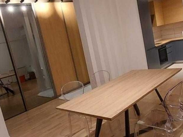 Дава се под наем Двустаен апартамент в Бургас, Възраждане - 68 кв.м за 204 € - Снимка #1