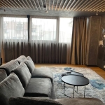 Тристаен апартамент в Пловдив, Кършияка - 130 кв.м за 1924 €/кв.м - Снимка #1