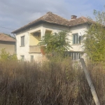 Къща в с. Градежница, Област Ловеч - 74 кв.м за 104 €/кв.м - Снимка #1