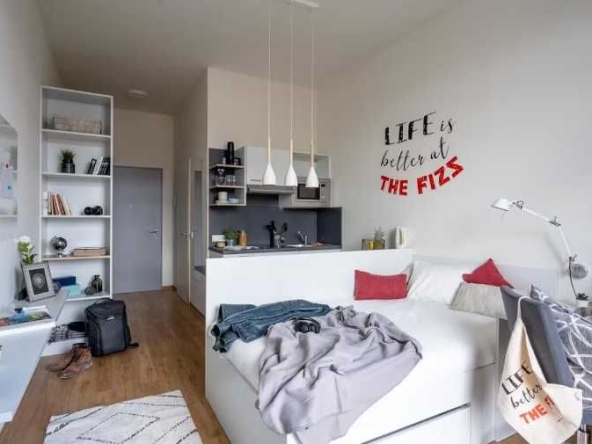 Дава се под наем Едностаен апартамент в Пловдив, Изгрев - 45 кв.м за 260.1 € - Снимка #1