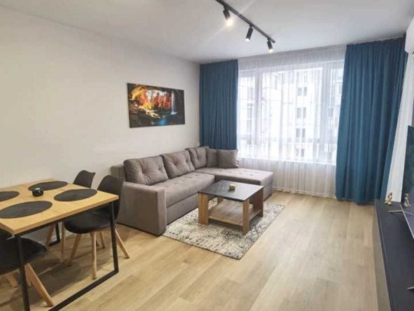 Дава се под наем Двустаен апартамент в Пловдив, Южен - 70 кв.м за 500 € - Снимка #1