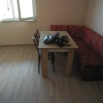 Дава се под наем Тристаен апартамент в Бургас, Славейков - 80 кв.м за 165.75 € - Снимка #1