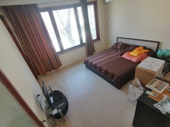 Дава се под наем Двустаен апартамент в Бургас, Възраждане - 52 кв.м за 408 € - Снимка #1