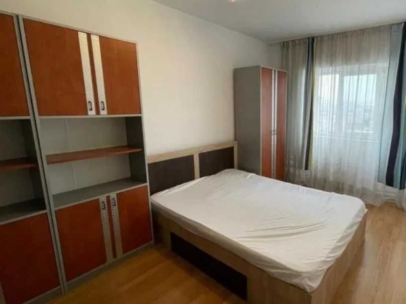 Дава се под наем Тристаен апартамент в Пловдив, Кършияка - 90 кв.м за 348.84 € - Снимка #1