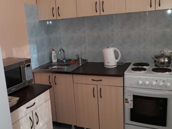 Дава се под наем Тристаен апартамент в Пловдив, Западен - 90 кв.м за 372.3 € - Снимка #1