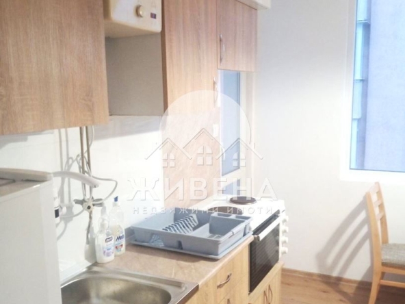 Дава се под наем Четиристаен апартамент в Варна, Център - 120 кв.м за 790 € - Снимка #1