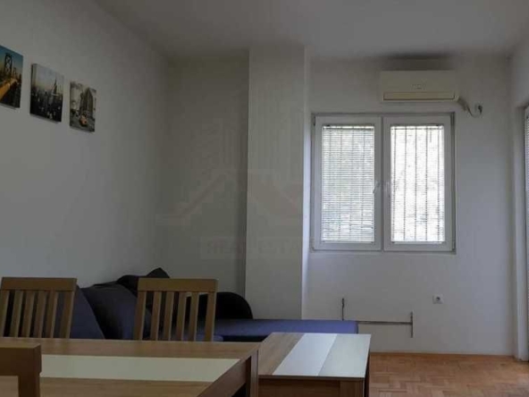 Дава се под наем Двустаен апартамент в Пловдив, Западен - 60 кв.м за 265.2 € - Снимка #1