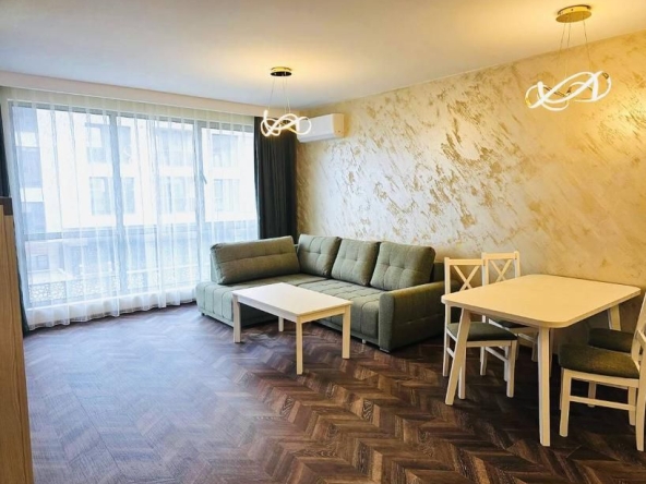 Дава се под наем Двустаен апартамент в Пловдив, Христо Смирненски - 80 кв.м за 650 € - Снимка #1