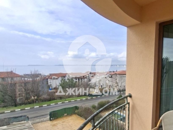 Тристаен апартамент в Свети Влас - 140 кв.м за 1122 €/кв.м - Снимка #1