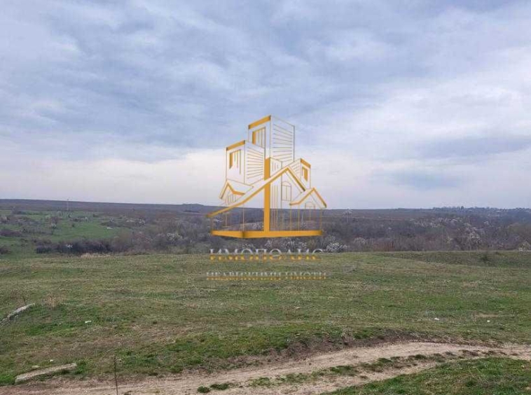 Парцел в с. Марково, Област Шумен - 7500 кв.м за 1 €/кв.м - Снимка #1