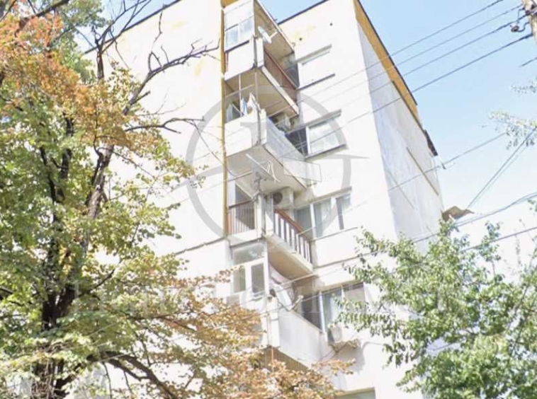 Двустаен апартамент в Пловдив, Христо Смирненски - 58 кв.м за 834 €/кв.м - Снимка #1