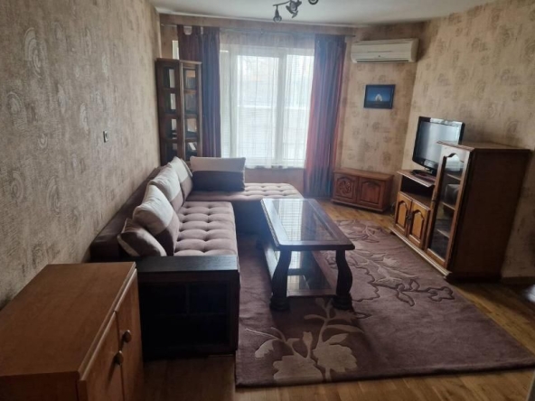 Дава се под наем Тристаен апартамент в Пловдив, Съдийски - 86 кв.м за 510 € - Снимка #1