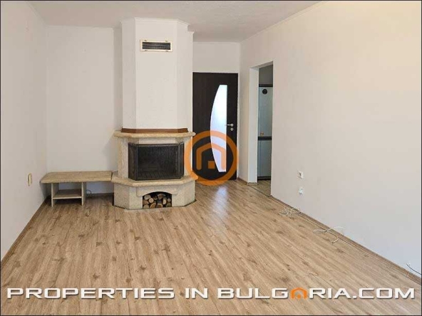 Четиристаен апартамент в София, Център - 120 кв.м за 4500 €/кв.м - Снимка #1