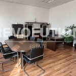 Дава се под наем Офис в Варна, Център - 130 кв.м за 1196.97 € - Снимка #1