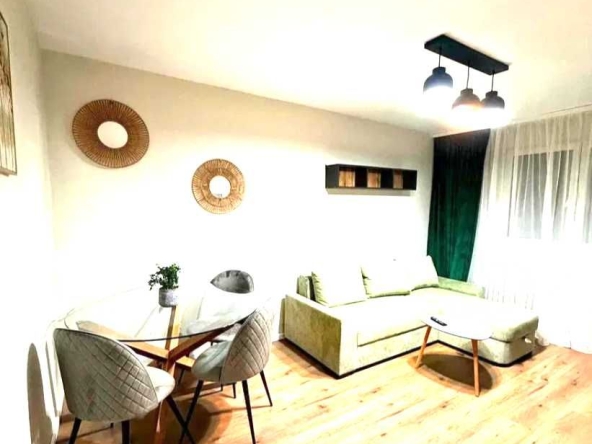 Дава се под наем Двустаен апартамент в София, Изток - 60 кв.м за 398.82 € - Снимка #1