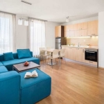 Дава се под наем Двустаен апартамент в София, Обеля 2 - 70 кв.м за 647.19 € - Снимка #1