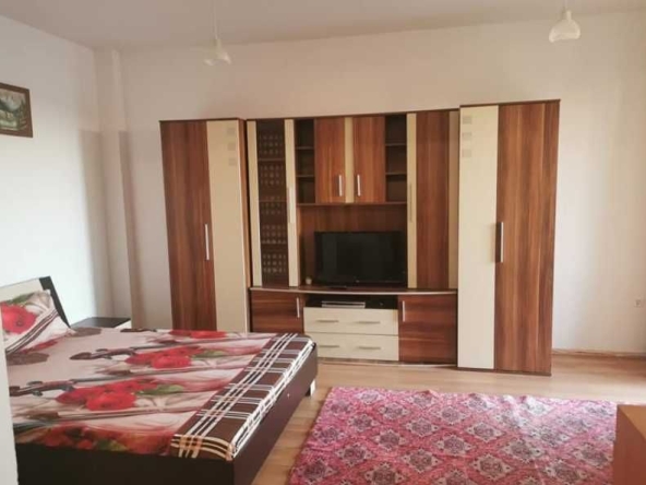 Дава се под наем Едностаен апартамент в Пловдив, Кючук Париж - 45 кв.м за 158.1 € - Снимка #1