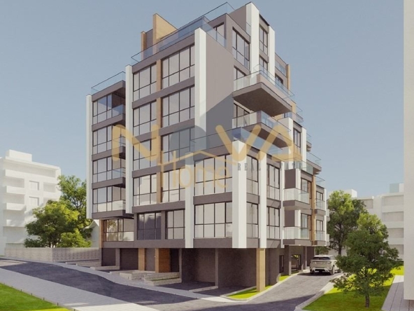 Четиристаен апартамент в Варна, Левски - 150 кв.м за 830 €/кв.м - Снимка #1