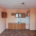 Дава се под наем Двустаен апартамент в Бургас, Славейков - 54 кв.м за 175 € - Снимка #1