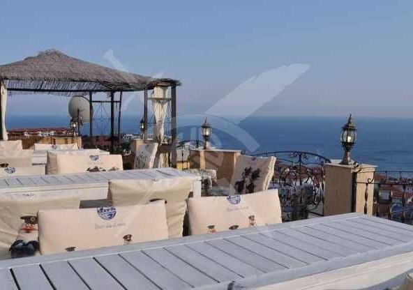 Хотел в Свети Влас - 2562 кв.м за 609 €/кв.м - Снимка #1