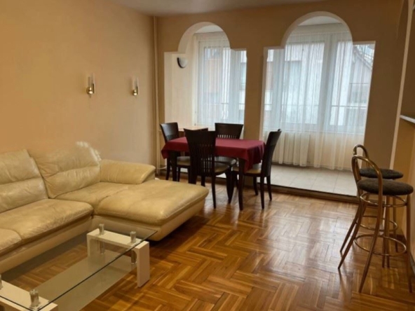 Дава се под наем Тристаен апартамент в София, Лозенец - 90 кв.м за 996.03 € - Снимка #1