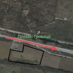 Парцел в Плевен, Идеален център - 25000 кв.м за 9 €/кв.м - Снимка #1