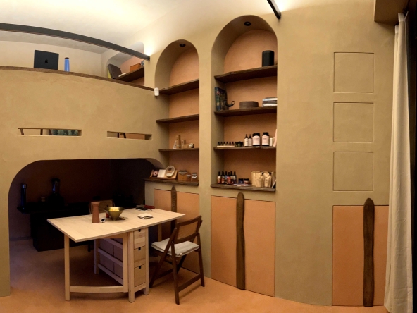 Дава се под наем Офис в София, Център - 20 кв.м за 14.79 € - Снимка #1