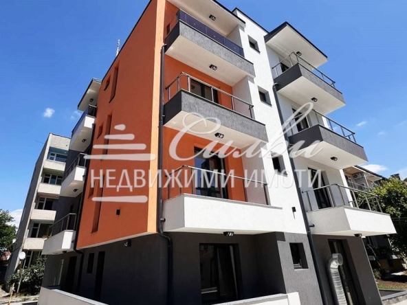 Двустаен апартамент в Търговище, Център - 53 кв.м за 1359 €/кв.м - Снимка #1