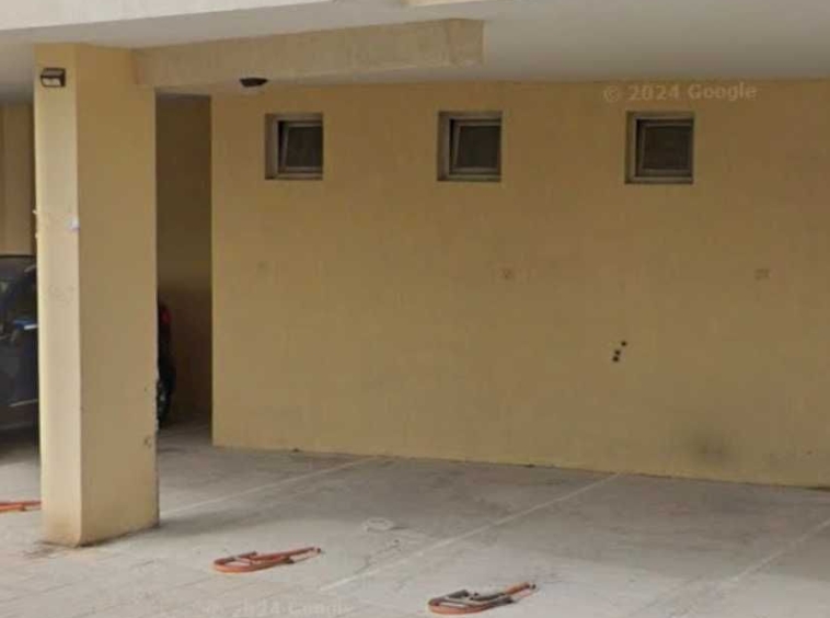 Дава се под наем Гараж / Паркомясто в Варна, Възраждане 1 - 12 кв.м за 49.47 € - Снимка #1