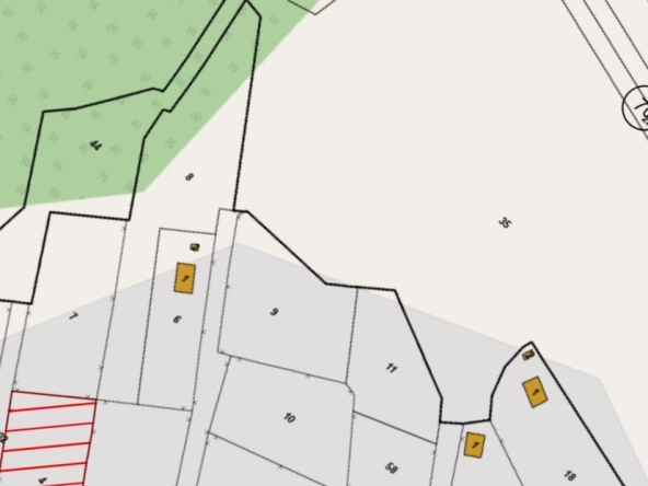 Парцел в Казанлък - 500 кв.м за 11 €/кв.м - Снимка #1