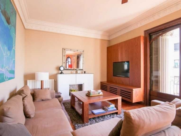 Дава се под наем Двустаен апартамент в Бургас, Лазур - 65 кв.м за 321.3 € - Снимка #1