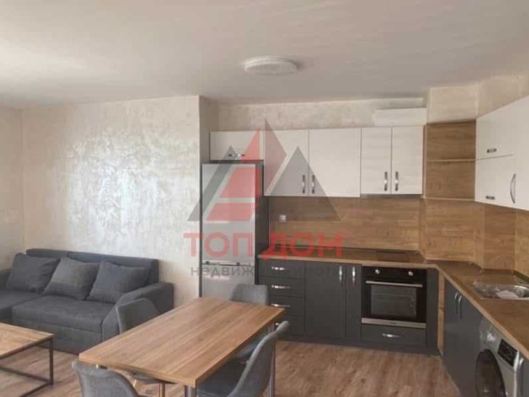 Дава се под наем Тристаен апартамент в Варна, м-т Сотира - 70 кв.м за 612 € - Снимка #1