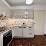 Дава се под наем Четиристаен апартамент в София, Център - 140 кв.м за 750 € - Снимка #1