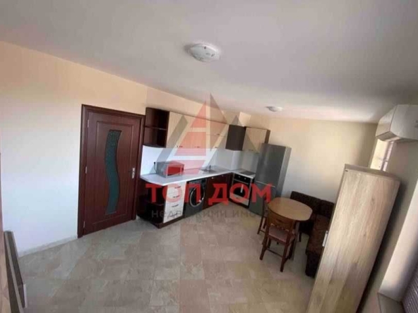 Дава се под наем Двустаен апартамент в Варна, Погреби - 60 кв.м за 382.5 € - Снимка #1