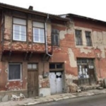 Къща в Дупница - 240 кв.м за 180 €/кв.м - Снимка #1