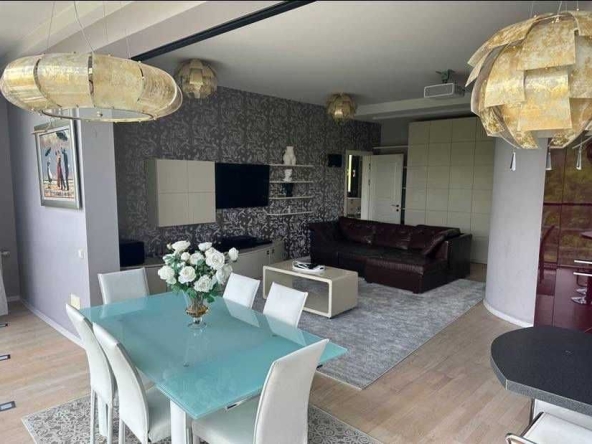 Дава се под наем Двустаен апартамент в София, Дружба 2 - 45 кв.м за 300 € - Снимка #1