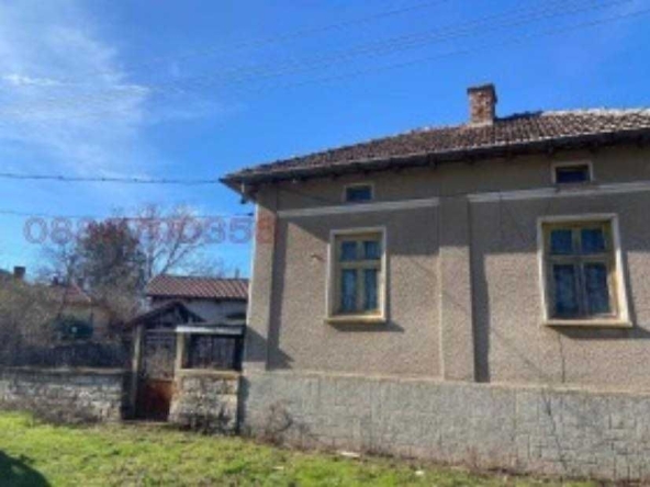 Къща в с. Камено поле, Област Враца - 150 кв.м за 102 €/кв.м - Снимка #1