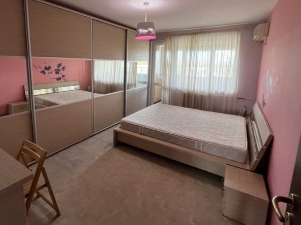 Дава се под наем Тристаен апартамент в Пловдив, Беломорски - 90 кв.м за 280.5 € - Снимка #1