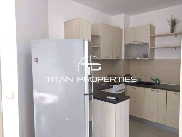 Дава се под наем Четиристаен апартамент в к.к. Св.Св. Константин и Елена - 122 кв.м за 1200 € - Снимка #1