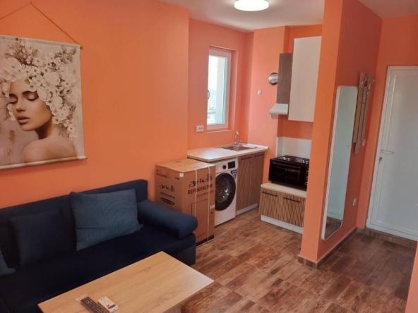 Дава се под наем Едностаен апартамент в Пловдив, Христо Смирненски - 37 кв.м за 275 € - Снимка #1