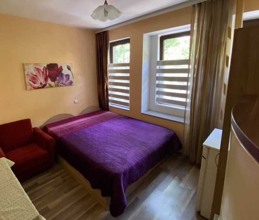 Дава се под наем Едностаен апартамент в Пловдив, Център - 26 кв.м за 102 € - Снимка #1