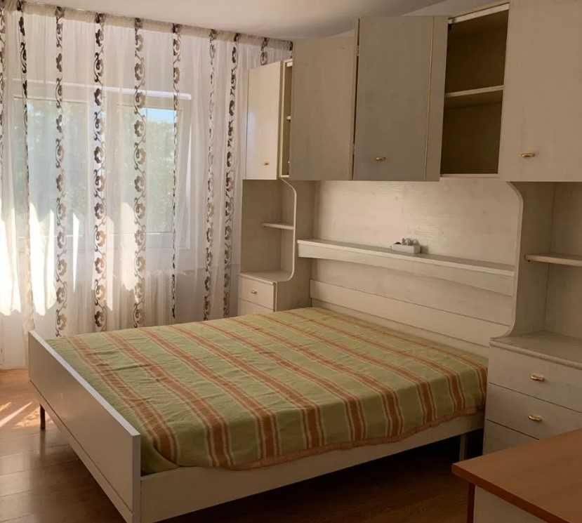 Дава се под наем  в Пловдив, Център - 21 кв.м за 102 € - Снимка #1
