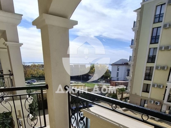 Двустаен апартамент в Свети Влас - 55 кв.м за 1728 €/кв.м - Снимка #1